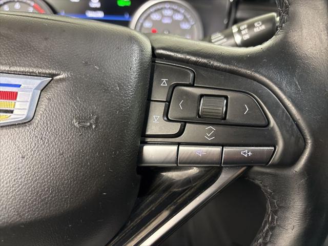 used 2022 Cadillac XT6 car, priced at $37,462