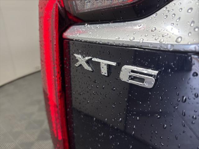 used 2022 Cadillac XT6 car, priced at $37,462