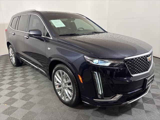 used 2022 Cadillac XT6 car, priced at $37,462