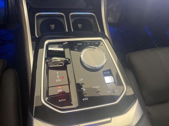 used 2023 BMW i7 car, priced at $76,962