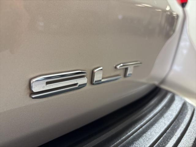 used 2023 GMC Yukon XL car, priced at $52,162