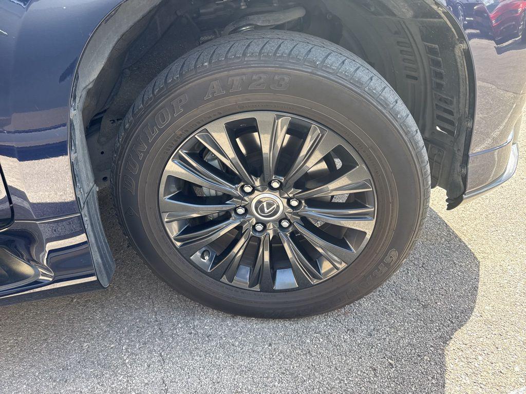 used 2023 Lexus GX 460 car, priced at $58,962