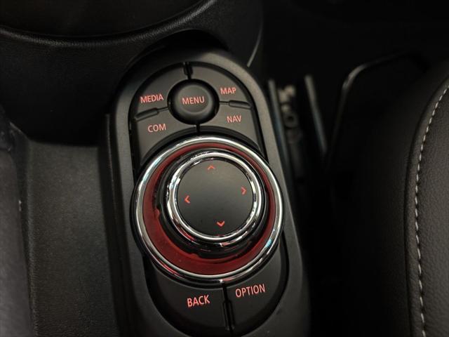 used 2024 MINI Hardtop car, priced at $29,080