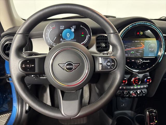 used 2024 MINI Hardtop car, priced at $29,080