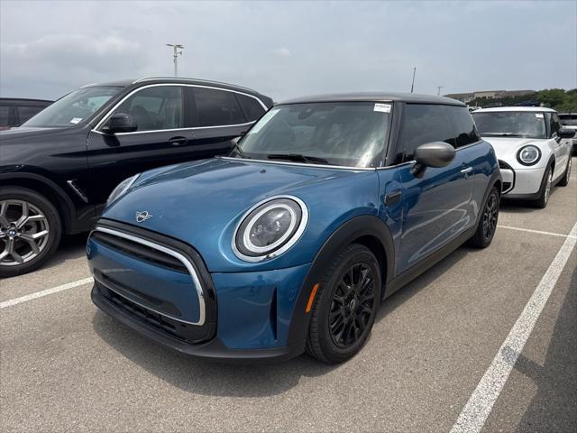 new 2024 MINI Hardtop car, priced at $32,080