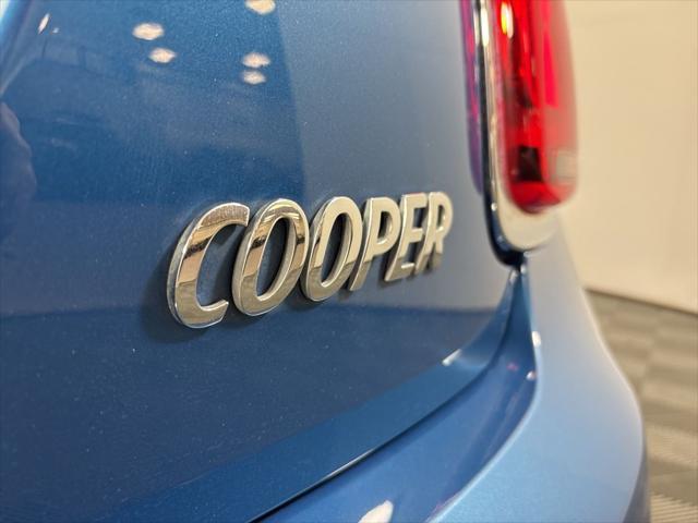 used 2024 MINI Hardtop car, priced at $29,080