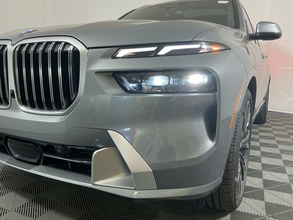new 2026 BMW X7 car, priced at $97,925
