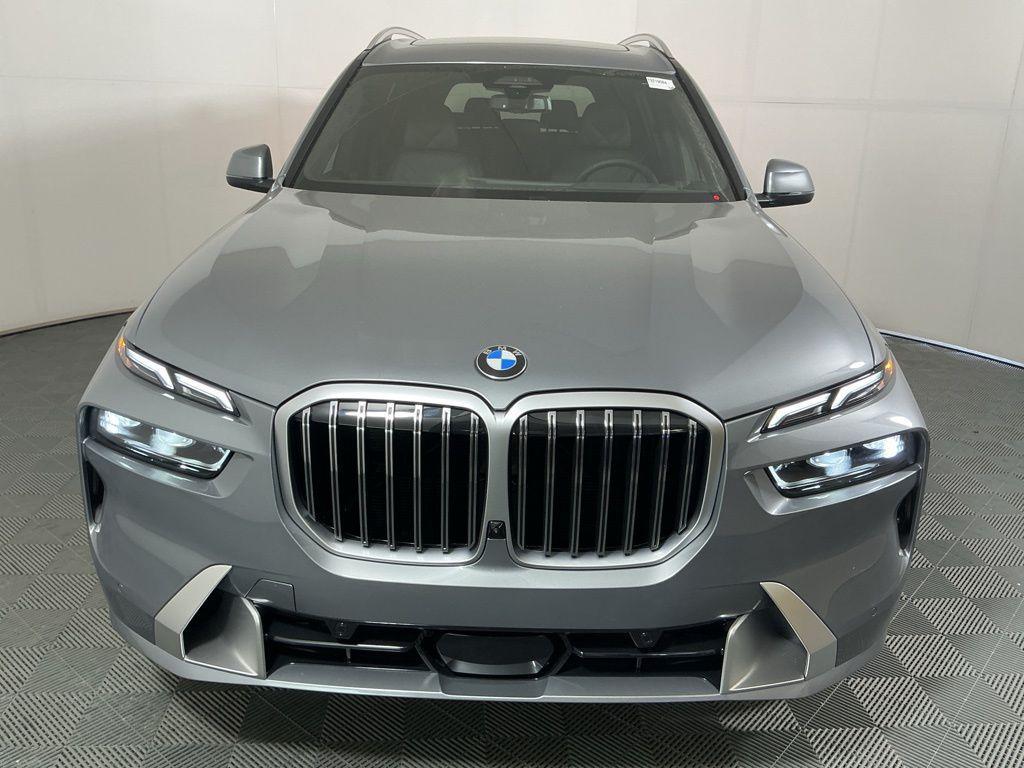 new 2026 BMW X7 car, priced at $97,925