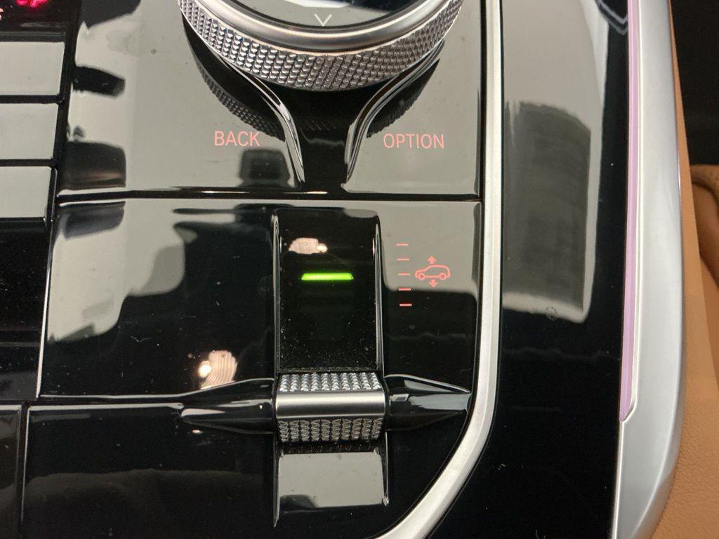 used 2024 BMW X7 car, priced at $72,162