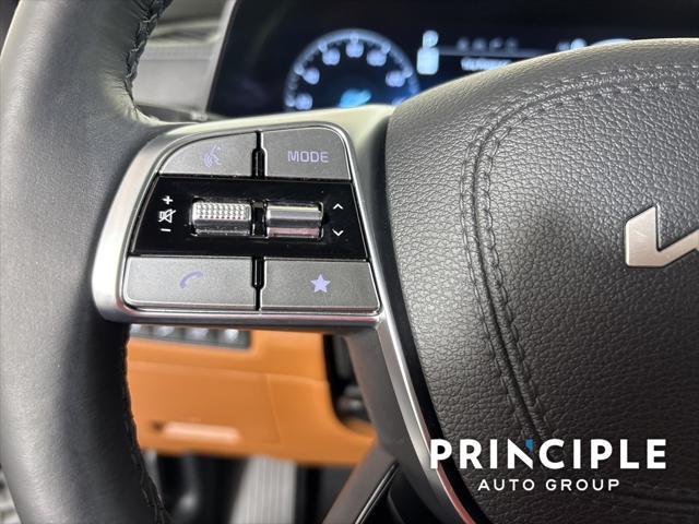 used 2024 Kia Telluride car, priced at $47,762