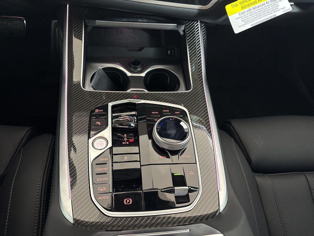 new 2026 BMW X7 car, priced at $127,365