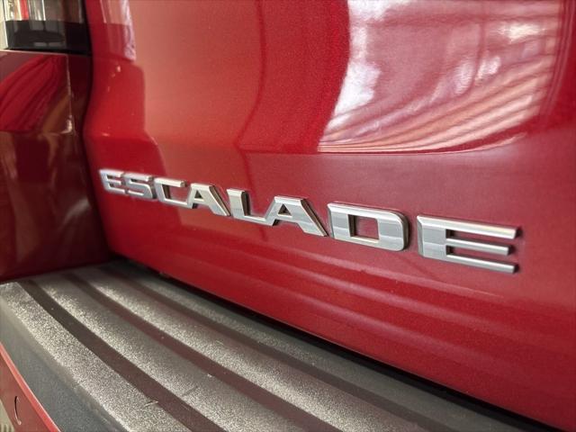 used 2019 Cadillac Escalade car, priced at $36,562