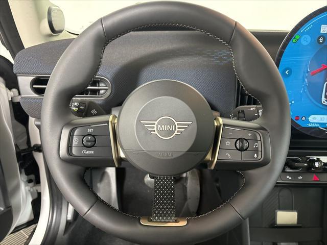 new 2025 MINI Hardtop car, priced at $37,475