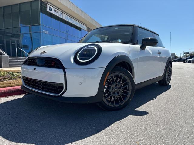 new 2025 MINI Hardtop car, priced at $37,475