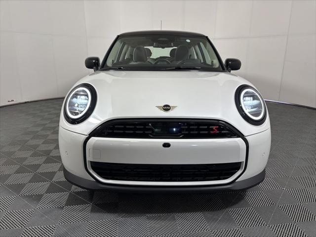 new 2025 MINI Hardtop car, priced at $37,475