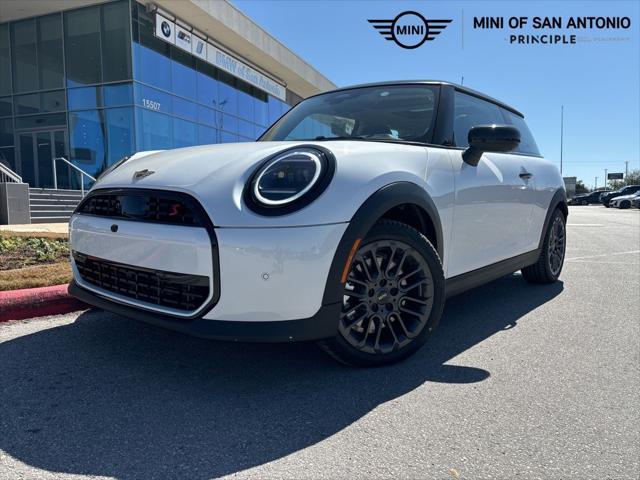 new 2025 MINI Hardtop car, priced at $37,475