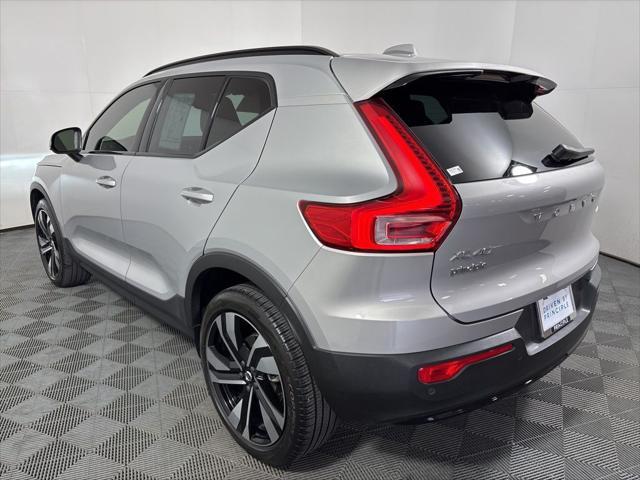 used 2024 Volvo XC40 car, priced at $35,962