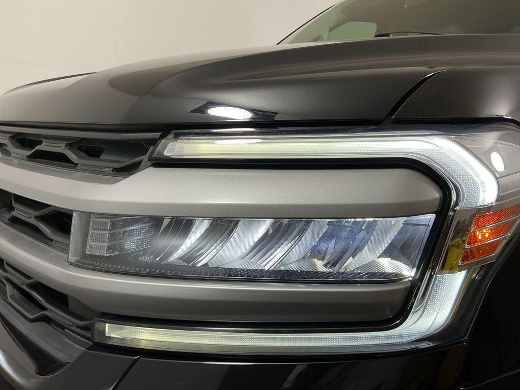 used 2022 Ford Expedition car, priced at $45,462