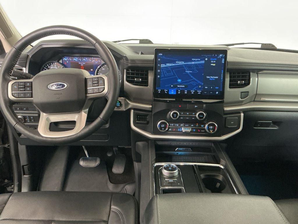 used 2022 Ford Expedition car, priced at $45,462