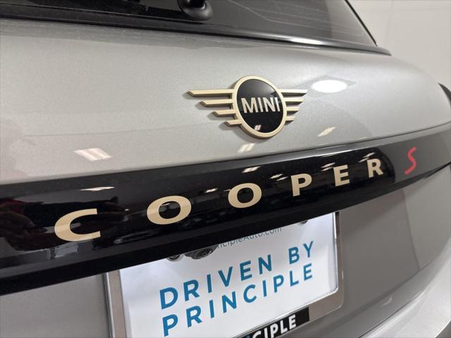 new 2025 MINI Hardtop car, priced at $38,810