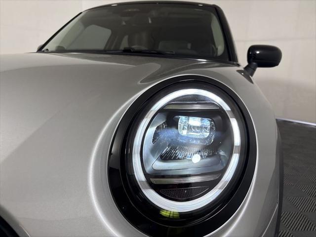 new 2025 MINI Hardtop car, priced at $38,810