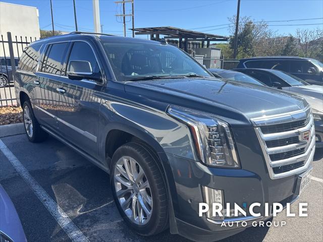 used 2020 Cadillac Escalade ESV car, priced at $34,462