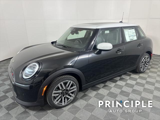 new 2025 MINI Hardtop car, priced at $36,645