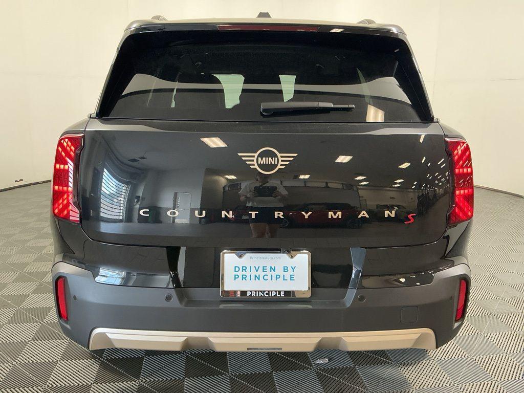 new 2025 MINI Countryman car, priced at $43,275
