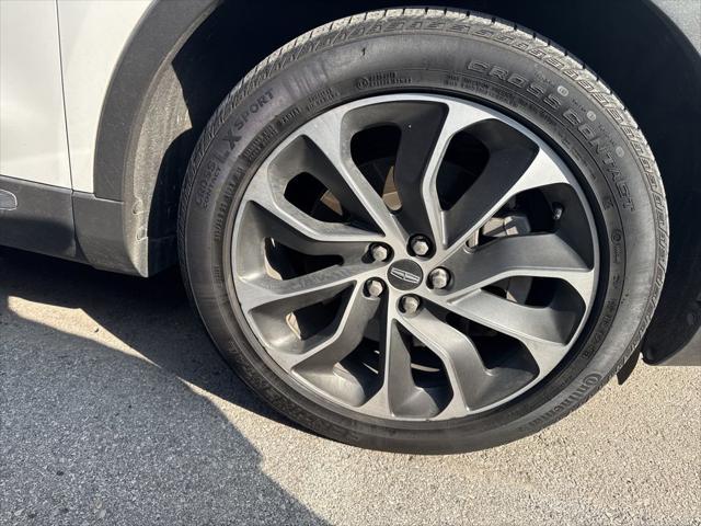used 2021 Lincoln Nautilus car, priced at $27,462