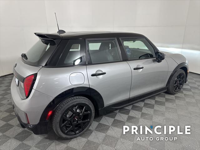 new 2025 MINI Hardtop car, priced at $41,085