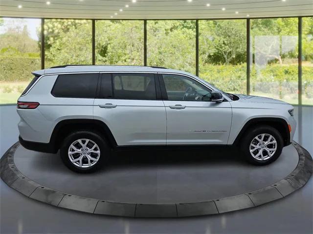 used 2021 Jeep Grand Cherokee L car, priced at $29,987