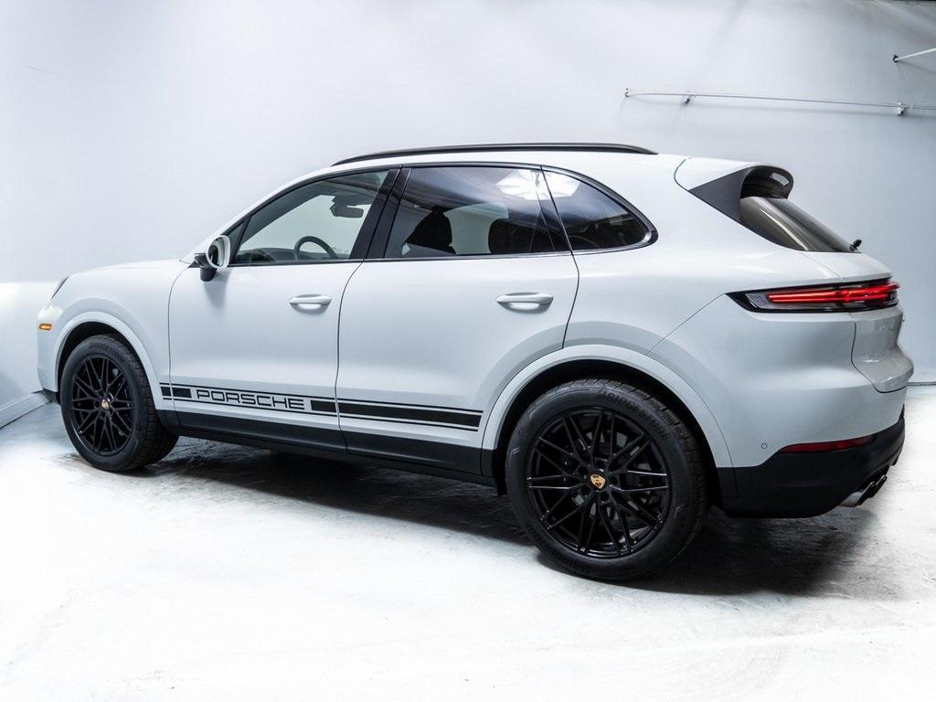 used 2025 Porsche Cayenne car, priced at $95,991