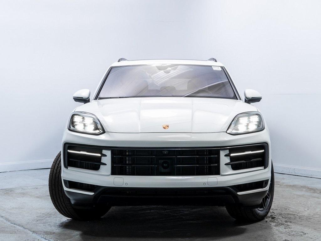 used 2025 Porsche Cayenne car, priced at $95,991