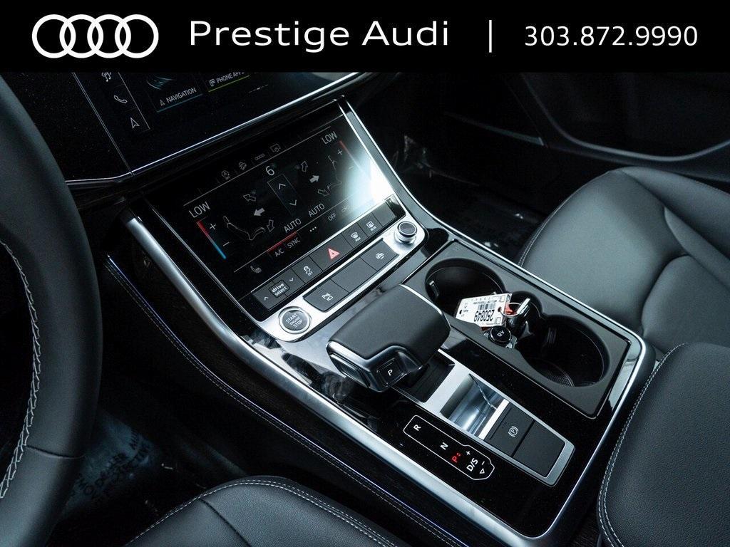 new 2025 Audi Q7 car, priced at $69,819
