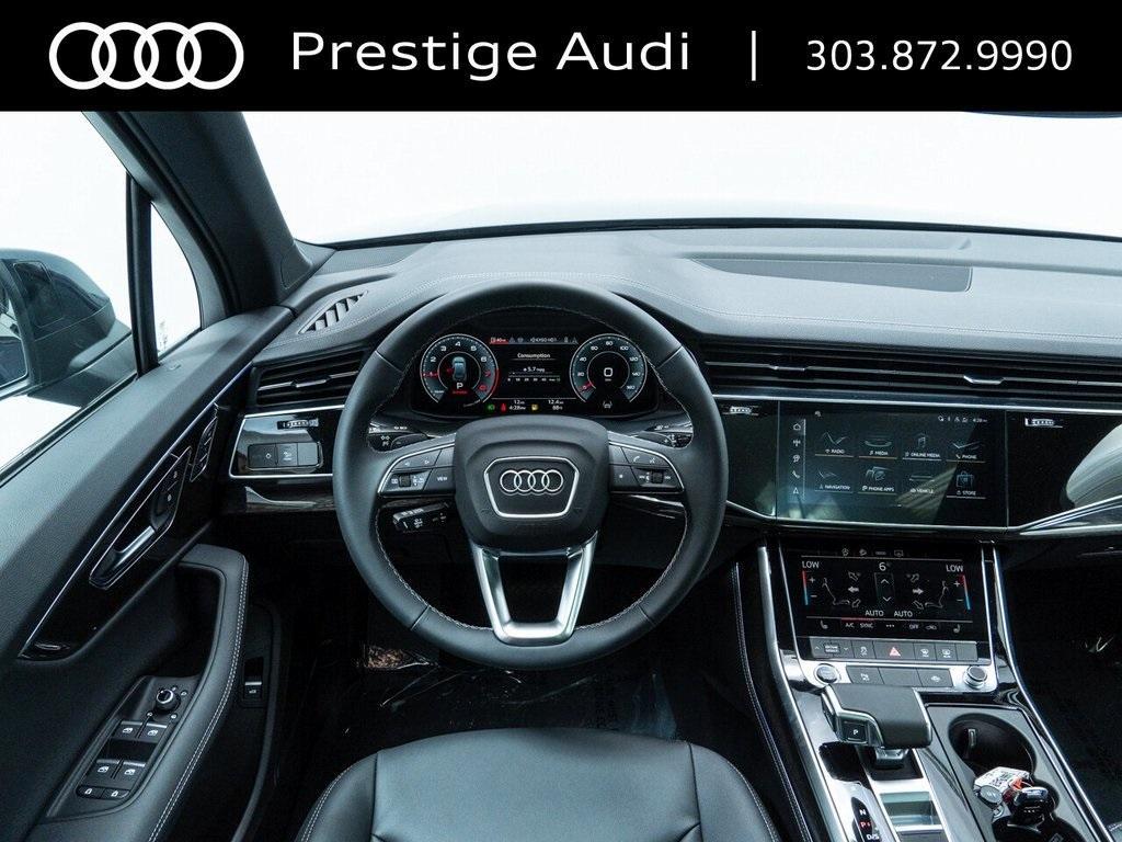 new 2025 Audi Q7 car, priced at $69,819