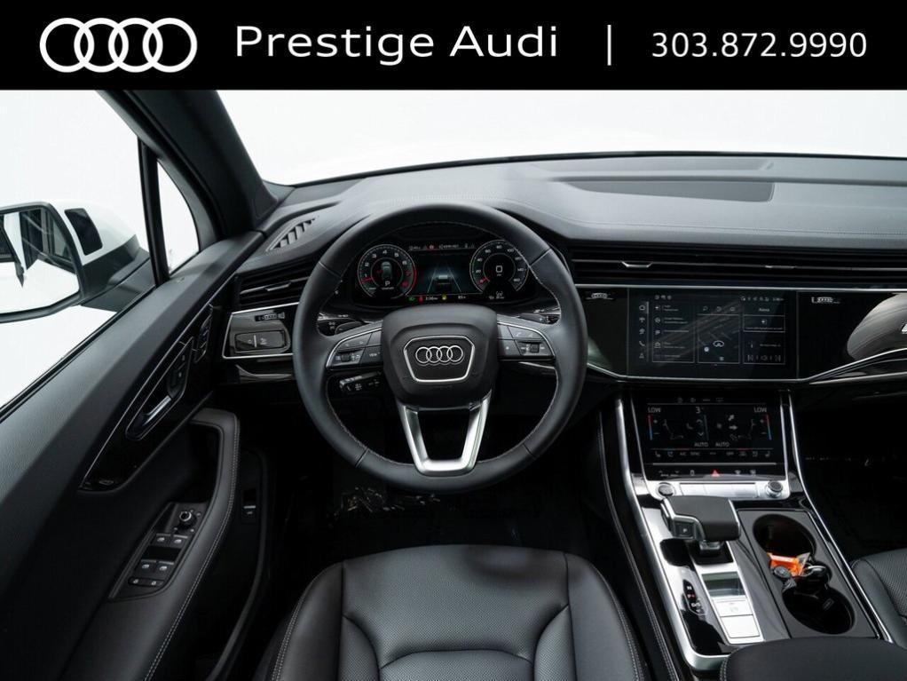 new 2025 Audi Q7 car, priced at $78,249