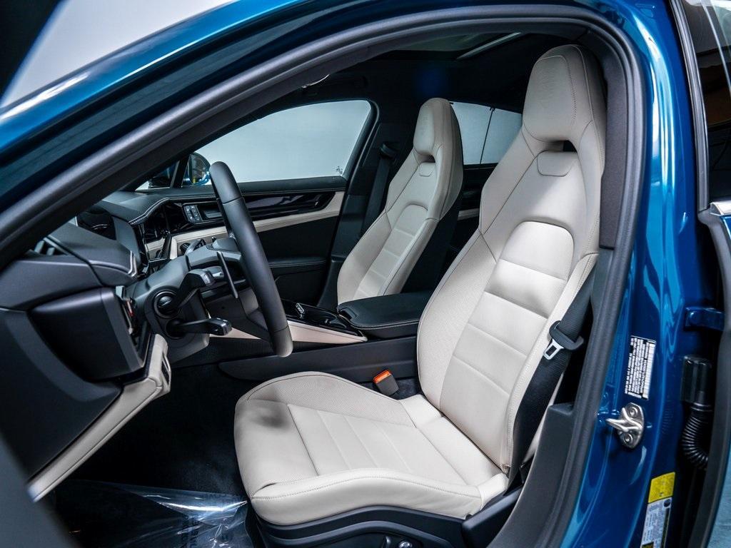 new 2026 Porsche Panamera car, priced at $149,029