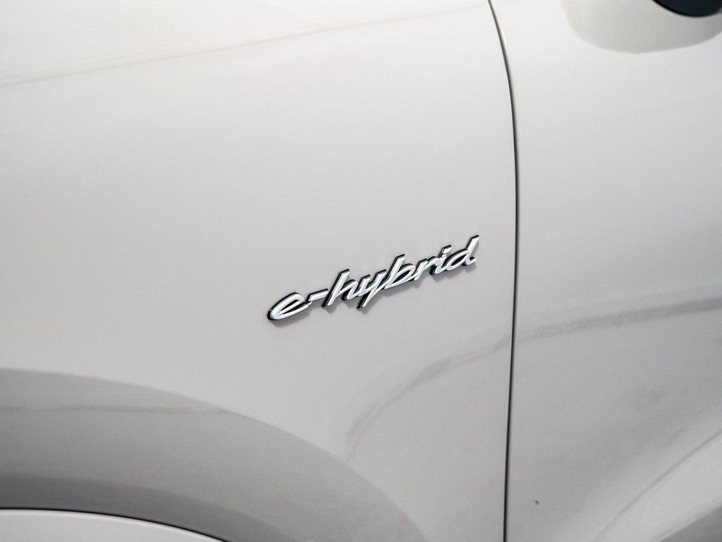 new 2026 Porsche Cayenne car, priced at $130,679
