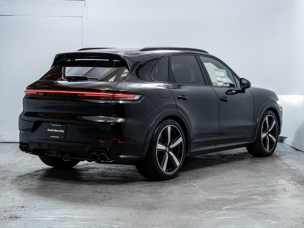 new 2025 Porsche Cayenne car, priced at $163,384