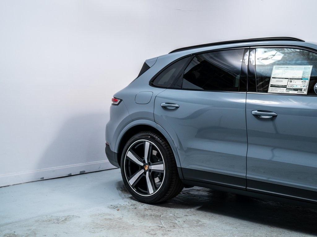 new 2026 Porsche Cayenne car, priced at $115,669