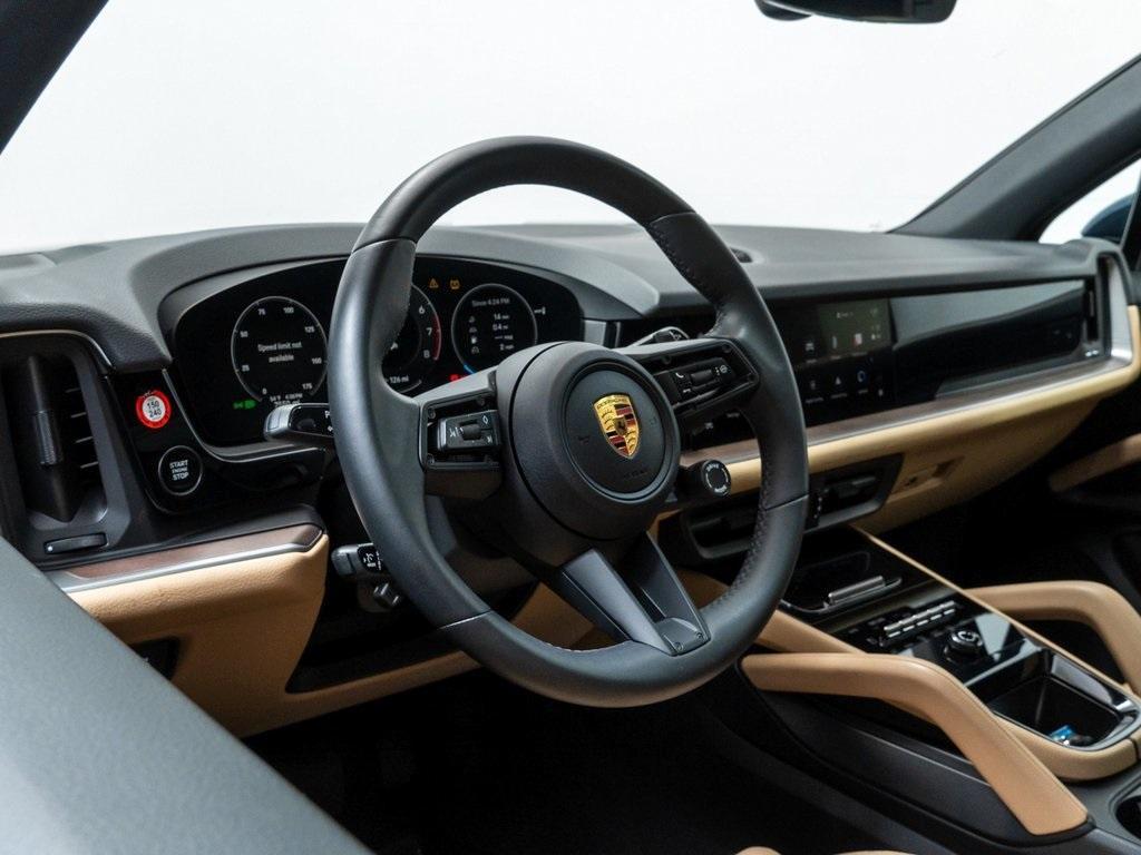 used 2025 Porsche Cayenne car