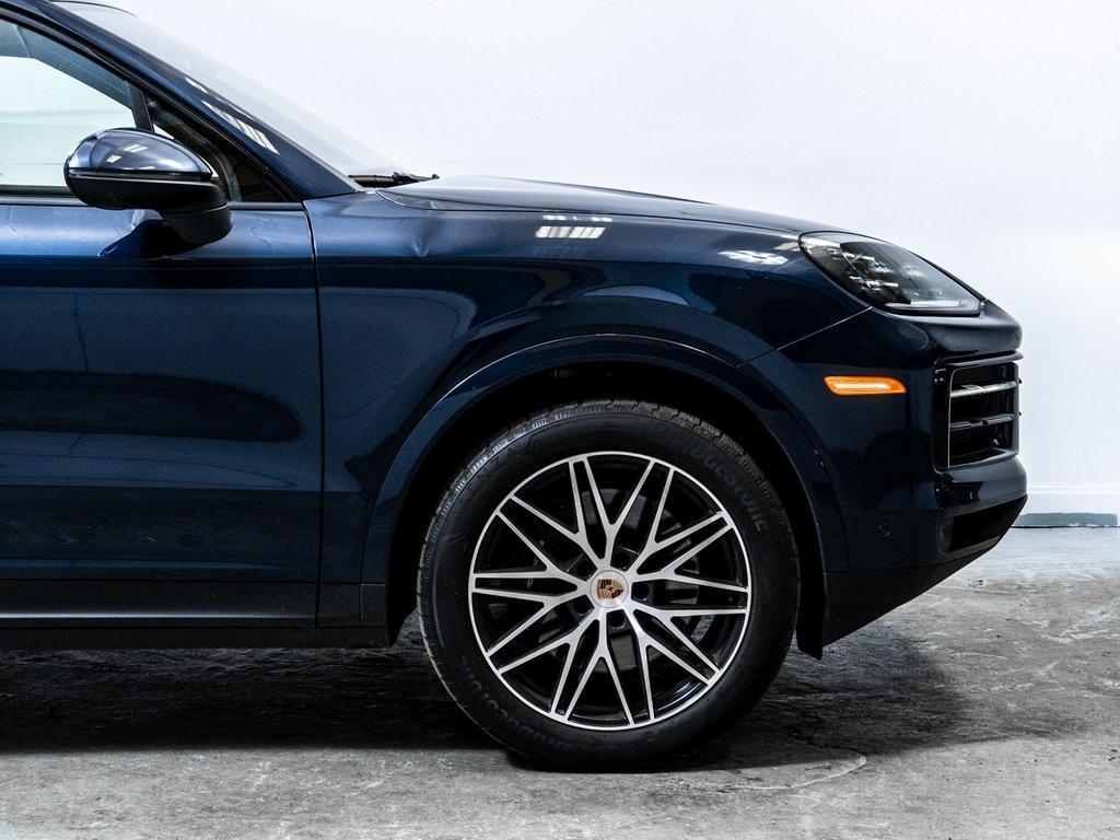 used 2025 Porsche Cayenne car