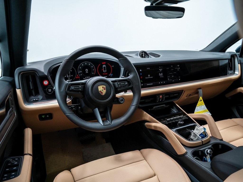 new 2025 Porsche Cayenne car, priced at $113,624