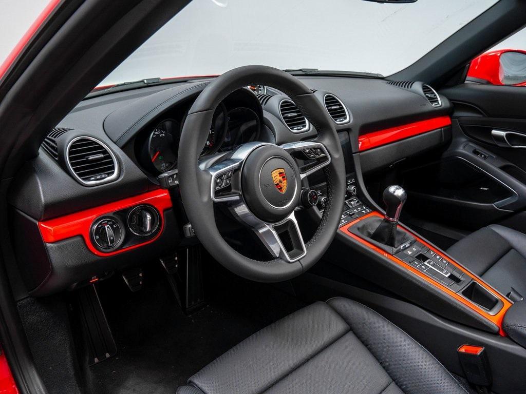 new 2025 Porsche 718 Boxster car, priced at $102,374