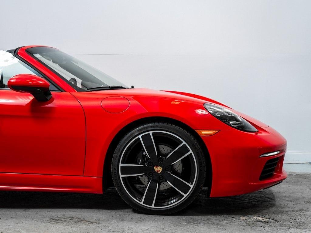 new 2025 Porsche 718 Boxster car, priced at $102,374