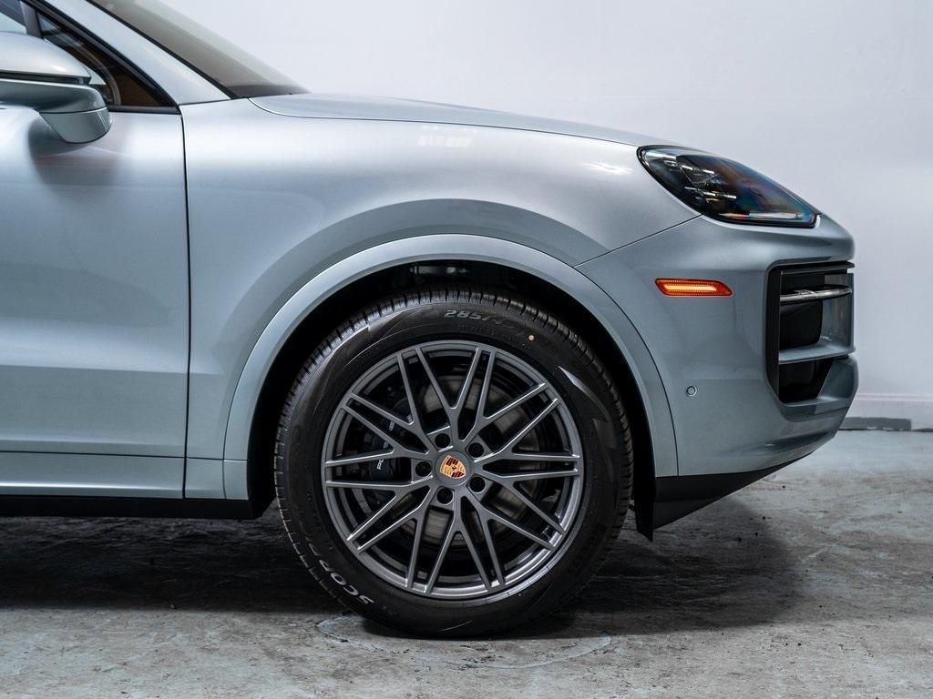 new 2026 Porsche Cayenne car, priced at $116,449