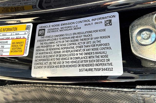 new 2025 GMC Sierra 2500 car, priced at $72,270