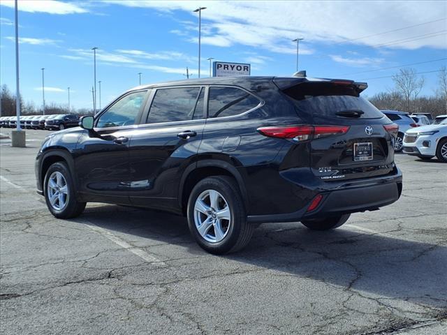 used 2023 Toyota Highlander car, priced at $31,943