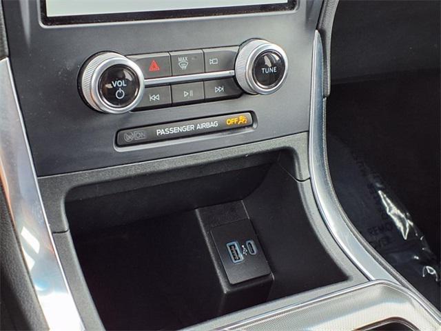used 2023 Ford Edge car, priced at $26,016