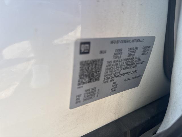 used 2024 GMC Yukon XL car, priced at $65,099
